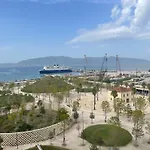 Gold Pearl Apartament